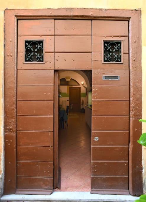 Locanda Cappellari - Campo De' Fiori Рим Екстер'єр фото