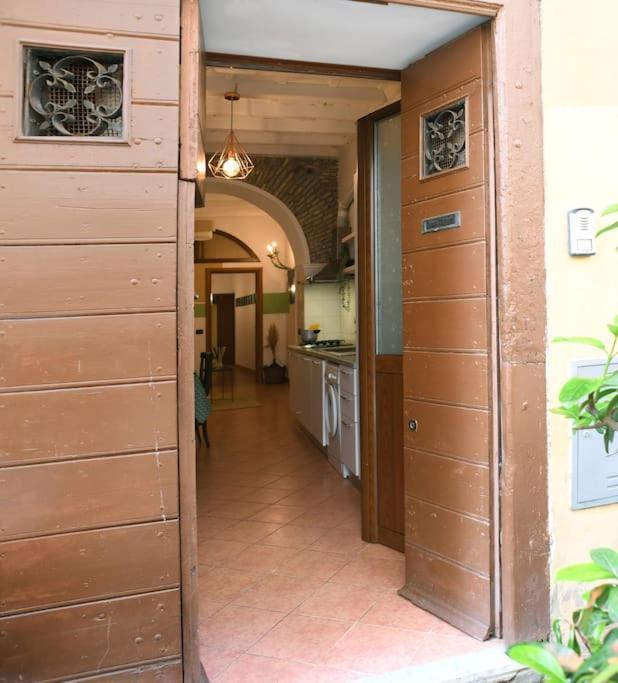 Locanda Cappellari - Campo De' Fiori Рим Екстер'єр фото