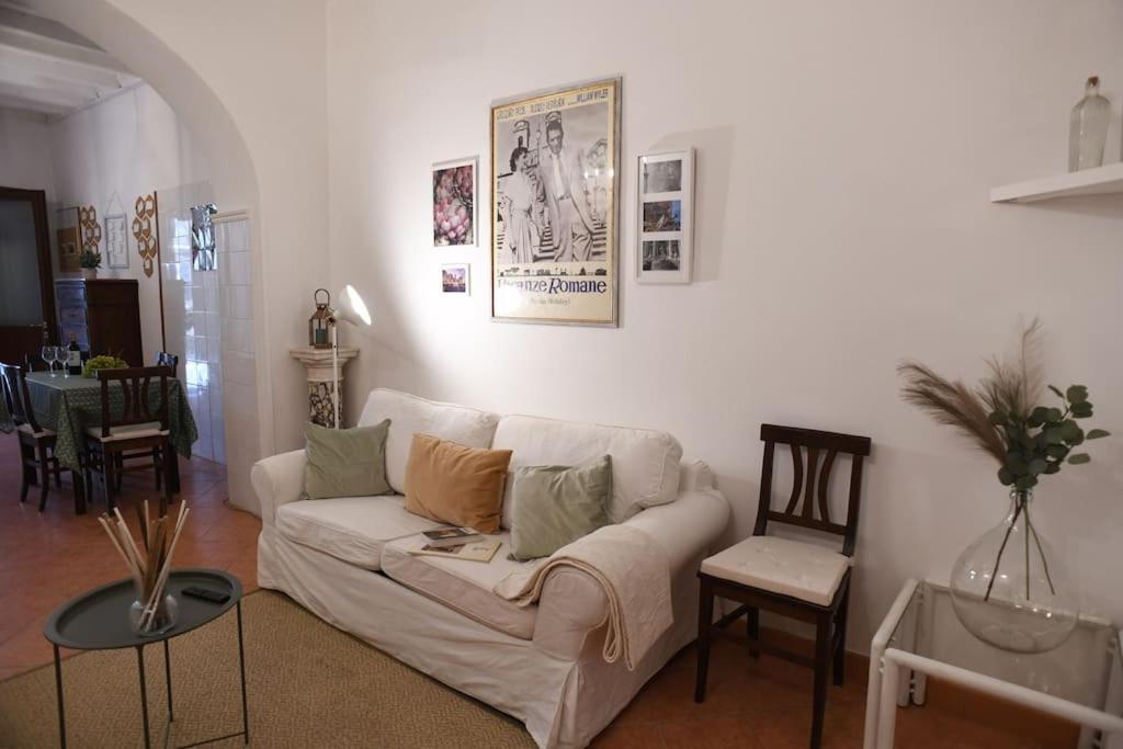 Locanda Cappellari - Campo De' Fiori Рим Екстер'єр фото